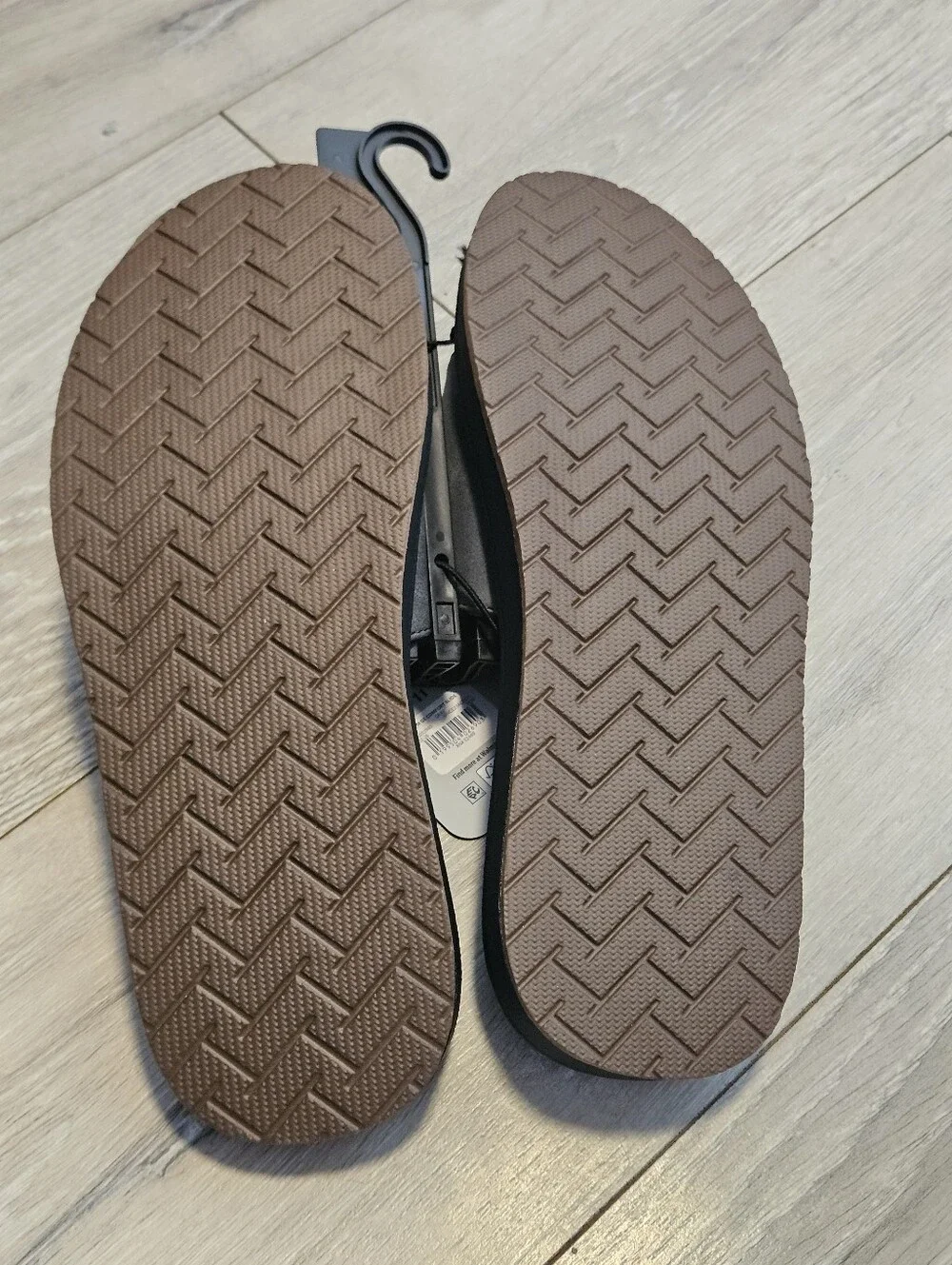 Brand new with tags (NWT) George Men's Comfort Slide Sandals in Gray and Black.